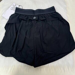💖 New!! Alo Yoga black sports shorts size M 💖